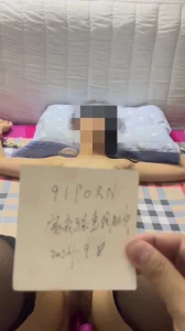 [原创] （开头申请自拍达人）黑丝骚妻捆绑振动棒强制高潮